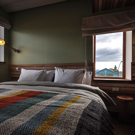 Hotel Vendaval Puerto Natales Esterno foto