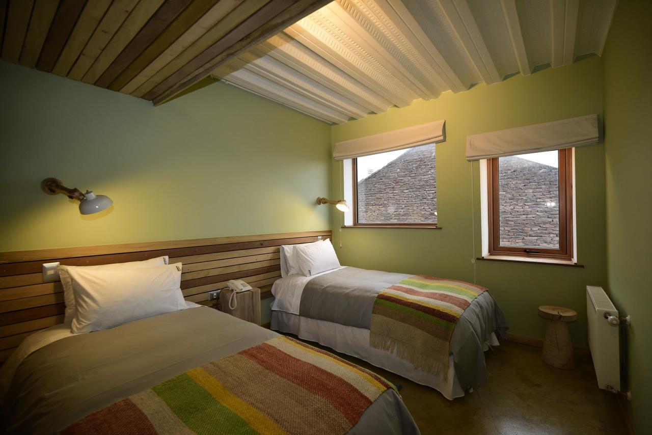 Hotel Vendaval Puerto Natales Esterno foto